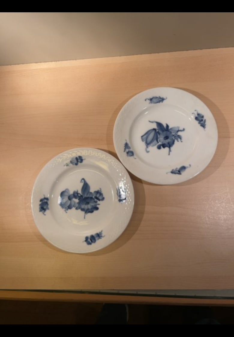 Royal Copenhagen Blå Blomst flettet kagetalleken